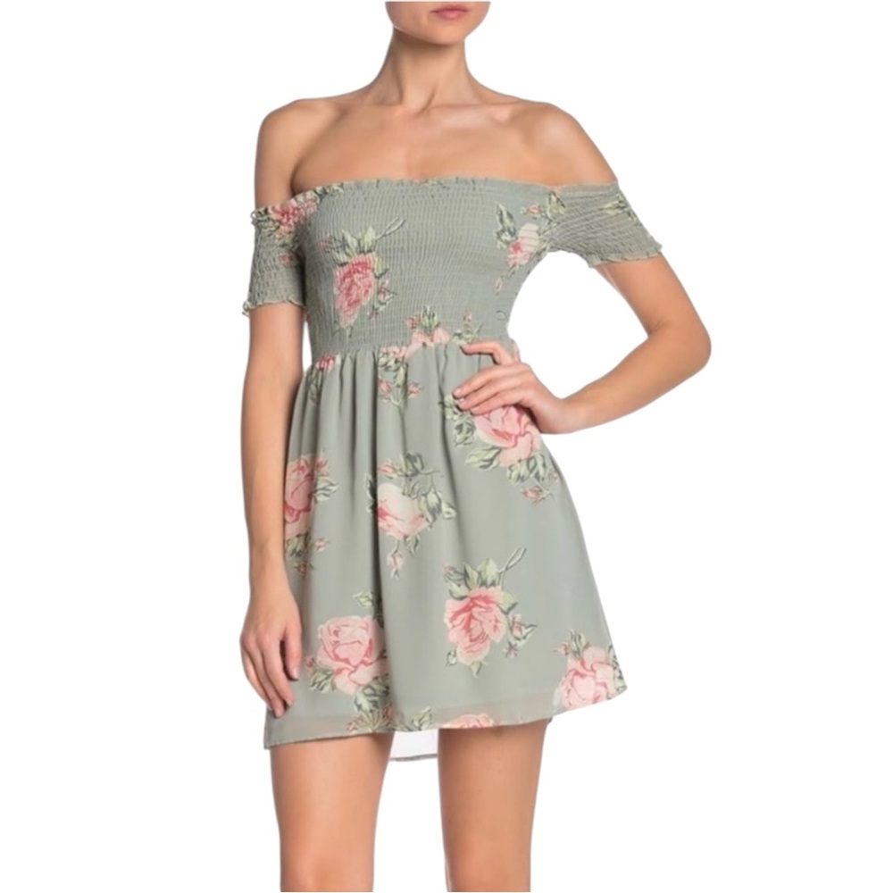Show Me Your Mumu Women’s Medium Dolly Smocked Floral Dress in Sweetheart Sage - Picture 2 of 12